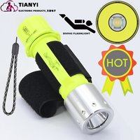 Linterna de buceo con energía recargable, luz de buceo superbrillante, linternas subacuáticas IPX8 impermeable 3 modos de buceo